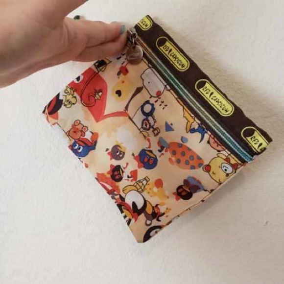 Red Capsicum Satchel - Picture 5 of 8